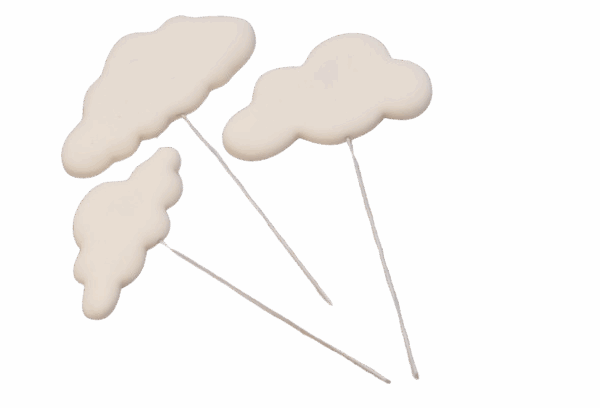 BUJAJĄC W OBŁOKACH..