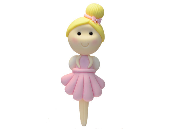 CUKROWA WRÓŻKA O BLOND WŁOSACH