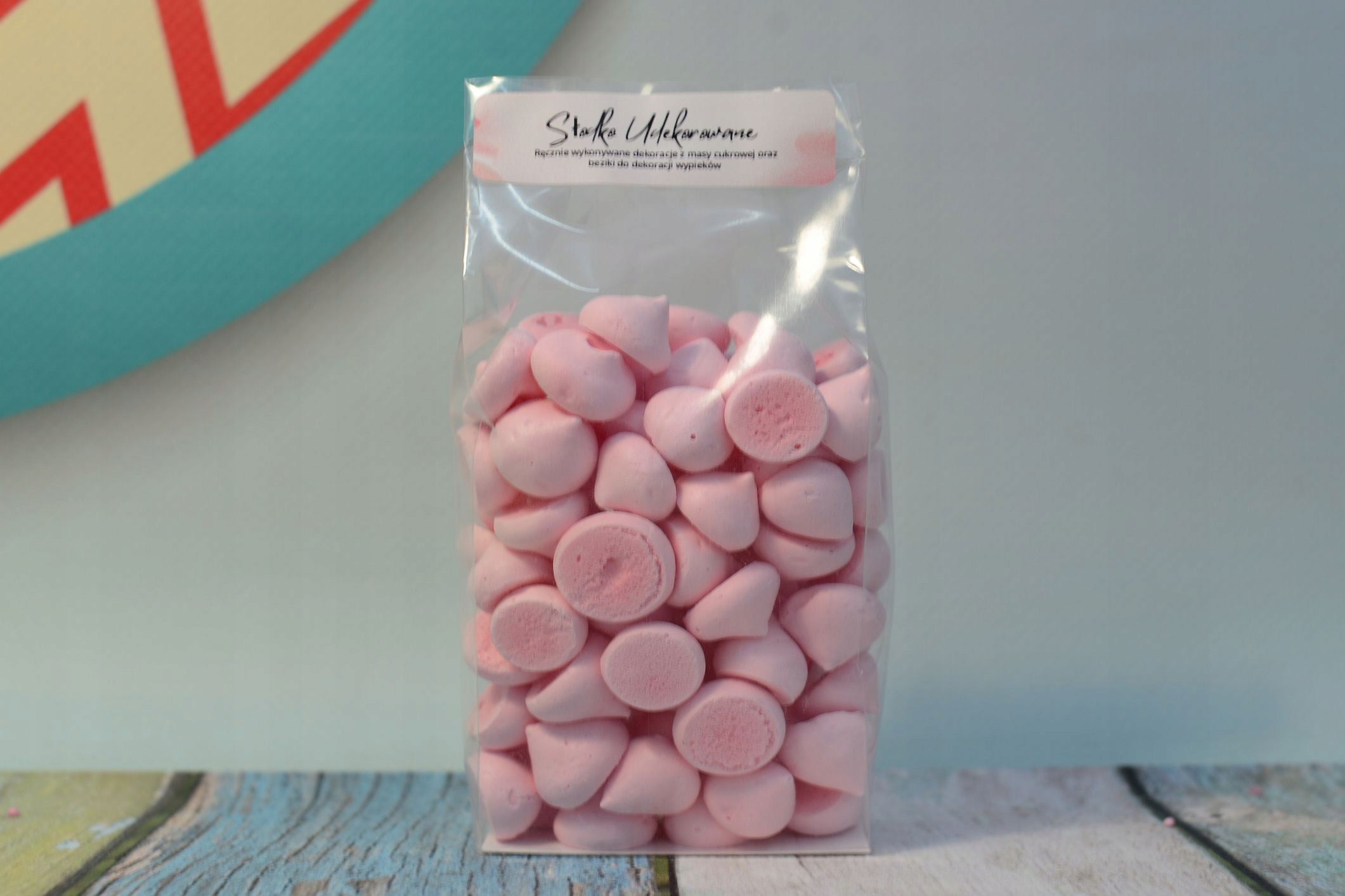 POSYPKA dekoracje na tort babeczki, MINI BEZIKI BEZY kropelki różowe 40g